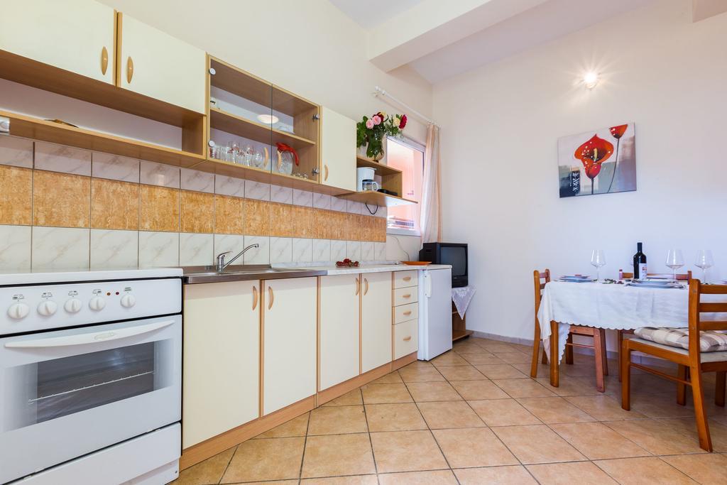 Apartments Angelina Sukošan Eksteriør billede